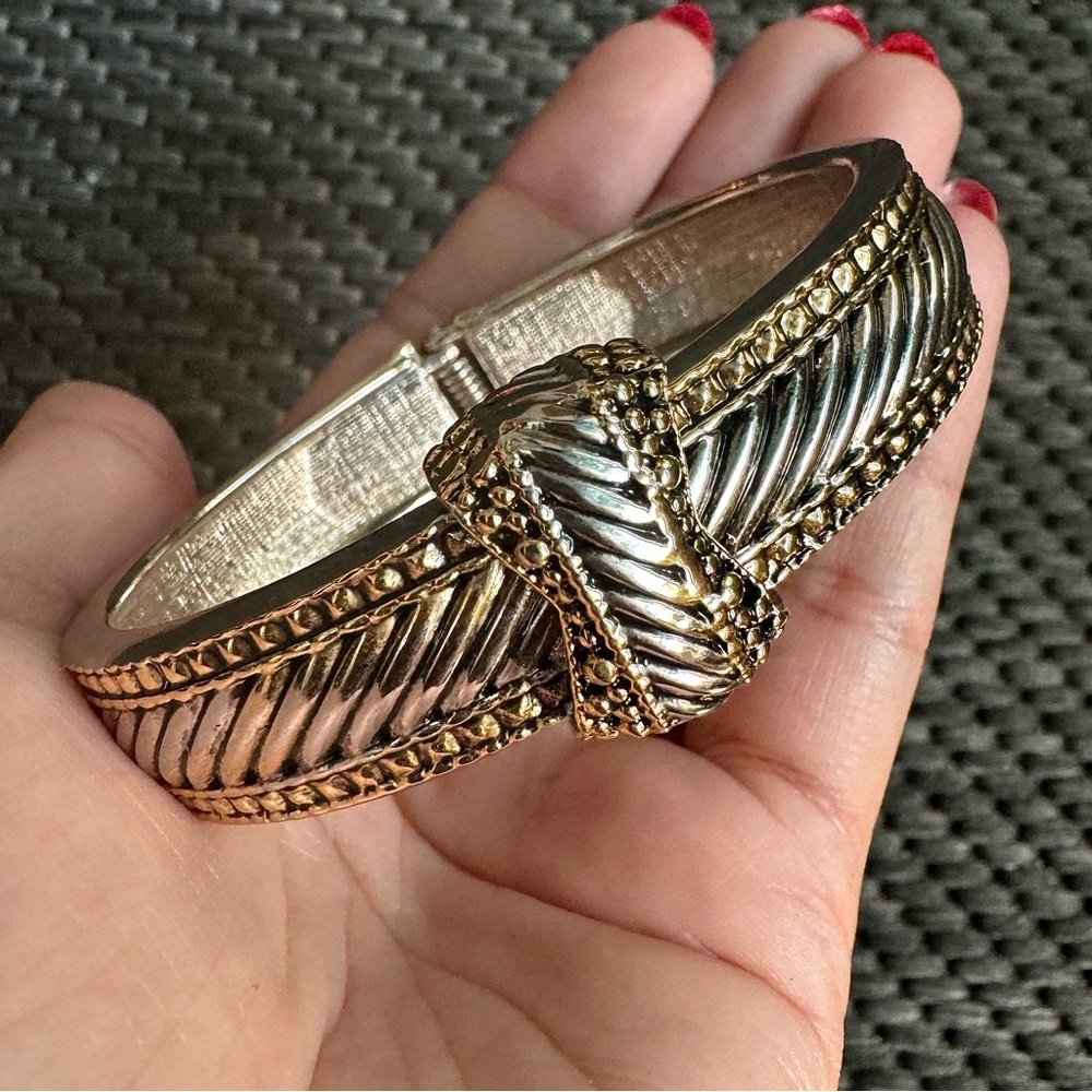 Vintage 🖤 Gold & Silver Hinged Cable Bracelet Cuff Knot Stackable Metal Rope